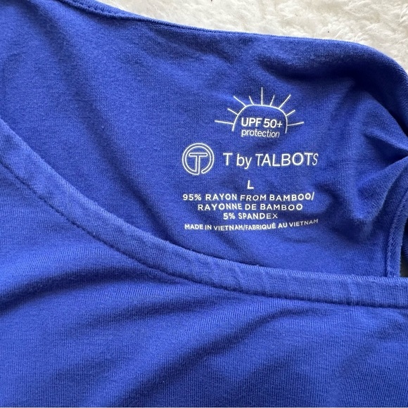 Talbots Blue Long Sleeve 50 SPF Women’s Top - Picture 3 of 3